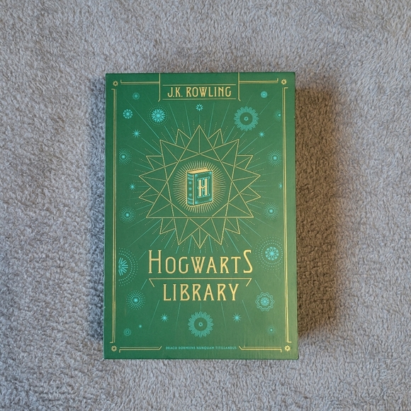 hogwarts library books - Picture 2 of 5